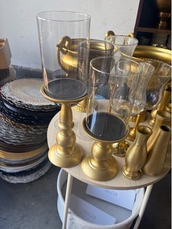 Decor 2 stands