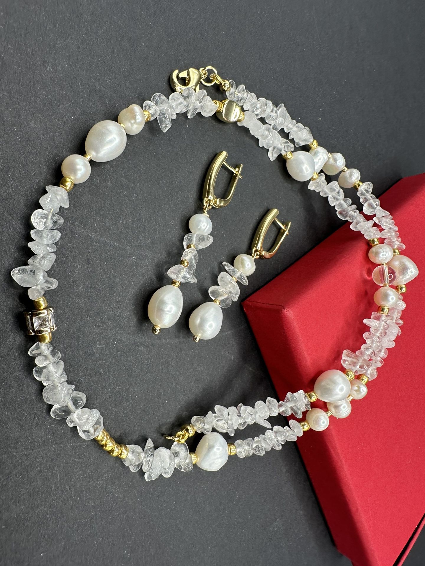 Set of 2: earrings and choker, white natural pearls and rock crystals, wedding necklace