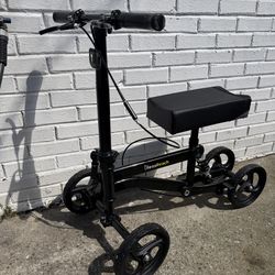 Economy Knee Scooter Steerable Knee Walker for Foot Injuries Compact Crutch Alternative with Dual Braking System (Black)