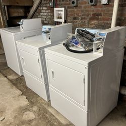 New 2 Whirpool Dryer And 1 Washing Machine 