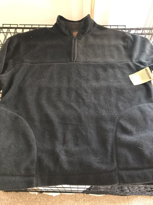 Men's large fleece pullover