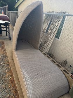 Rattan Lounge