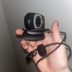 LOGITECH C615 (Webcam)