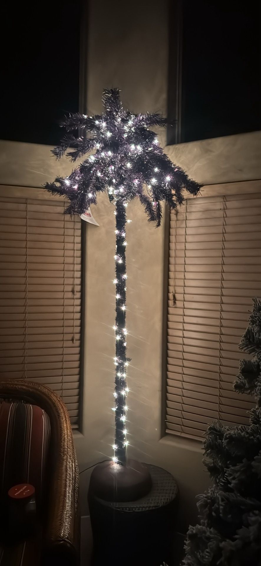 6ft 5” Tall Purple Palm Tree With Heavy Metal Base $30