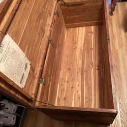 Lane Cedar Chest