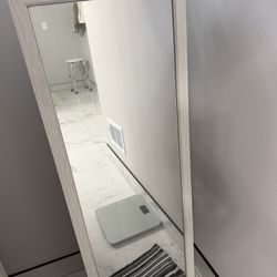 Full-Length Beveled Mirror – Modern White Wood Grain Hanging Jewelry Cabinet 