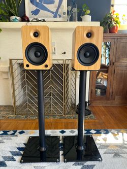Kanto YU6 speakers (pair) w/stands