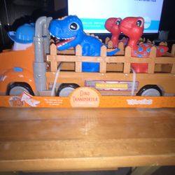 💥NEW DINOSAUR TRANSPORTER WITH 2 DINOS. MAKES SOUNDS AND LIGHTS UP
