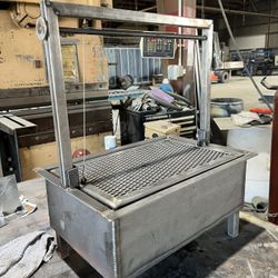 Custom adjustable grill