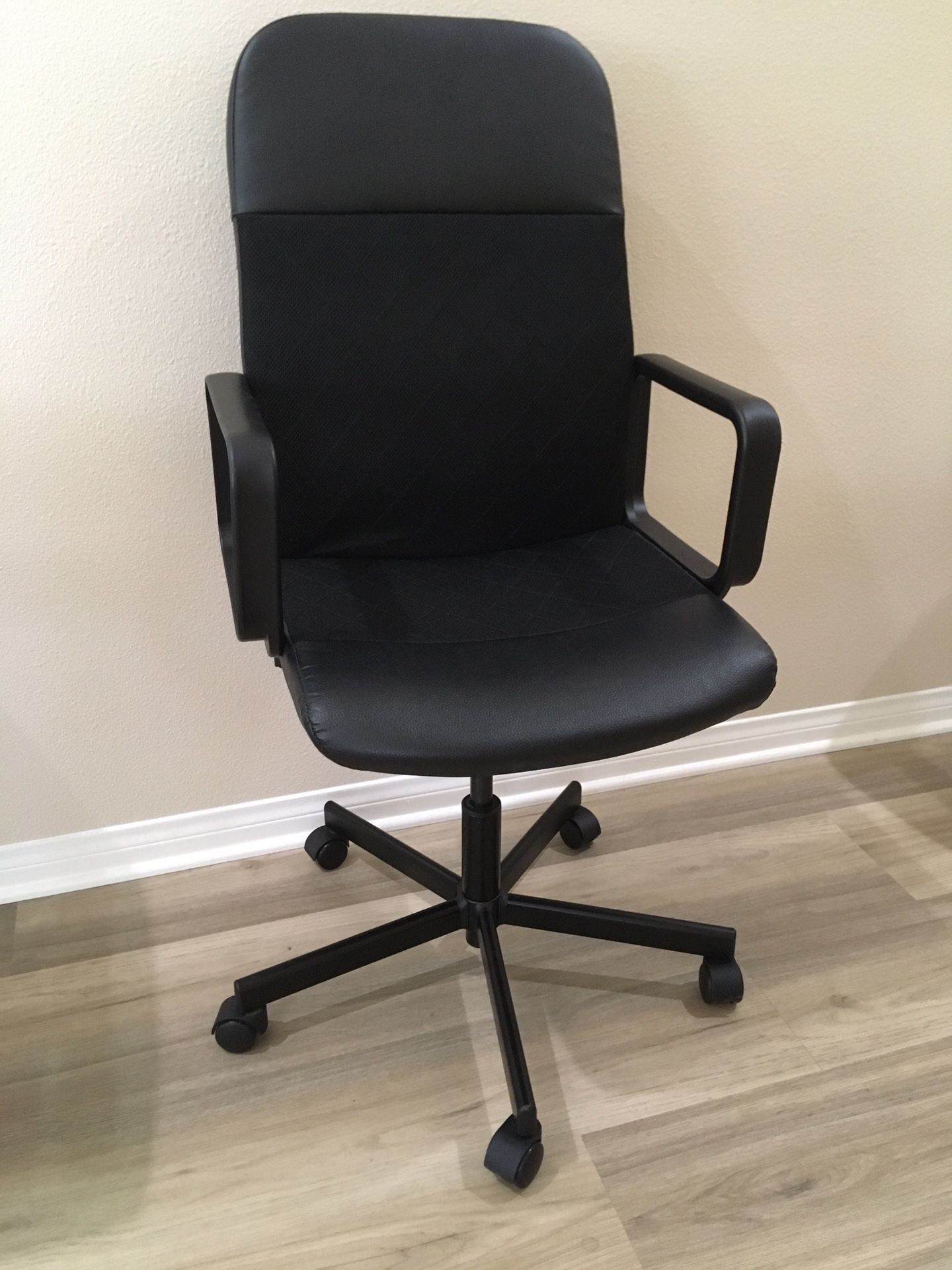 Office Swivel Chair From IKEA Excellent Condition