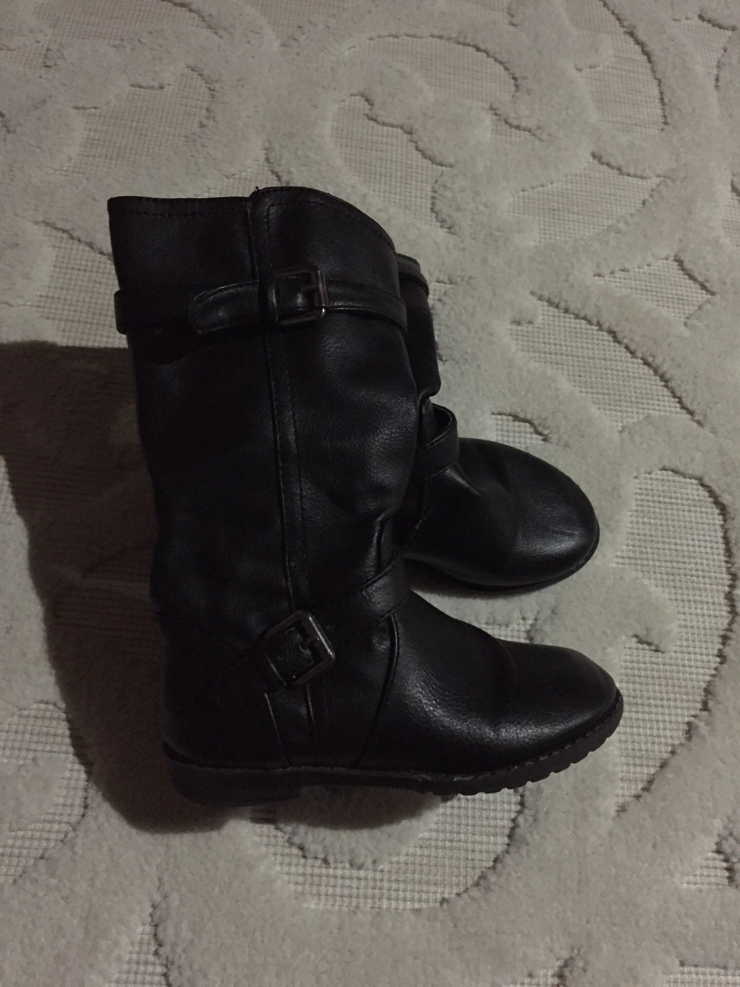 Girls black boots shoes size 9