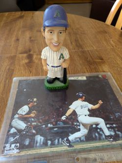Steve Finley Photograph & Bobblehead 
