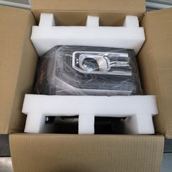 Headlights GMC Sierra 14-15 1500