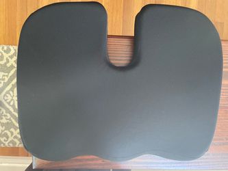 Wheelchair cushion