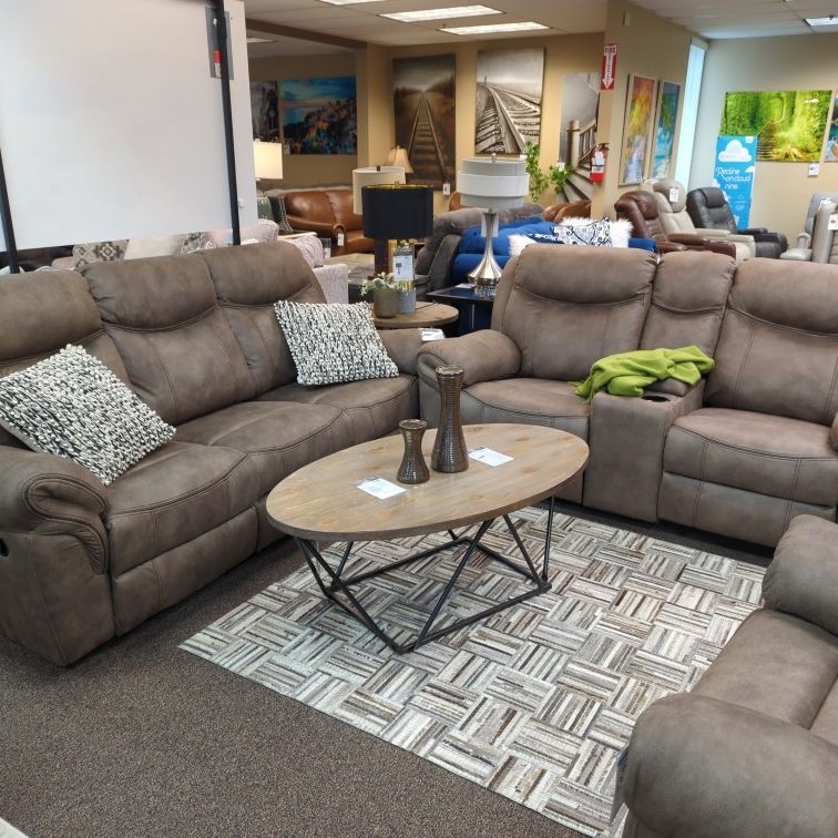 Brand New Reclining Sofa Loveseat Set