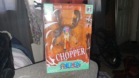 One piece figurine