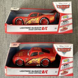 Disney CARS Lightning McQueen Radio Control Car NEW 