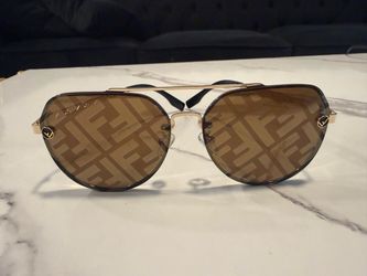 Unisex shades
