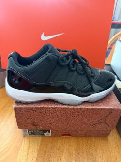 Jordan space jam 11 lows