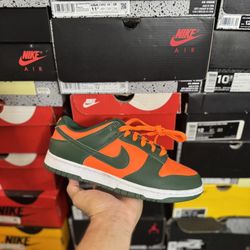 Nike Dunk Low Miami Hurricanes size 8 VNDS 
