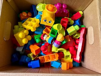 Mega blocks 180 pieces