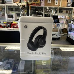 Beats Studio Pro Bluetooth Wireless Headphones