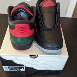 Jordan 2 Retro Low Gucci Christmas