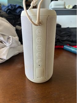 Music speaker (LOUD)