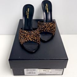 Yves Saint Laurent Manto Naturale 