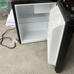 Mini Fridge- Barely Used