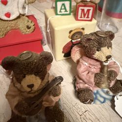 Bear  Figurine’s for Sale 
