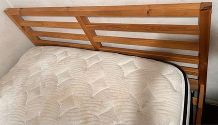 Full bed frame & mattress