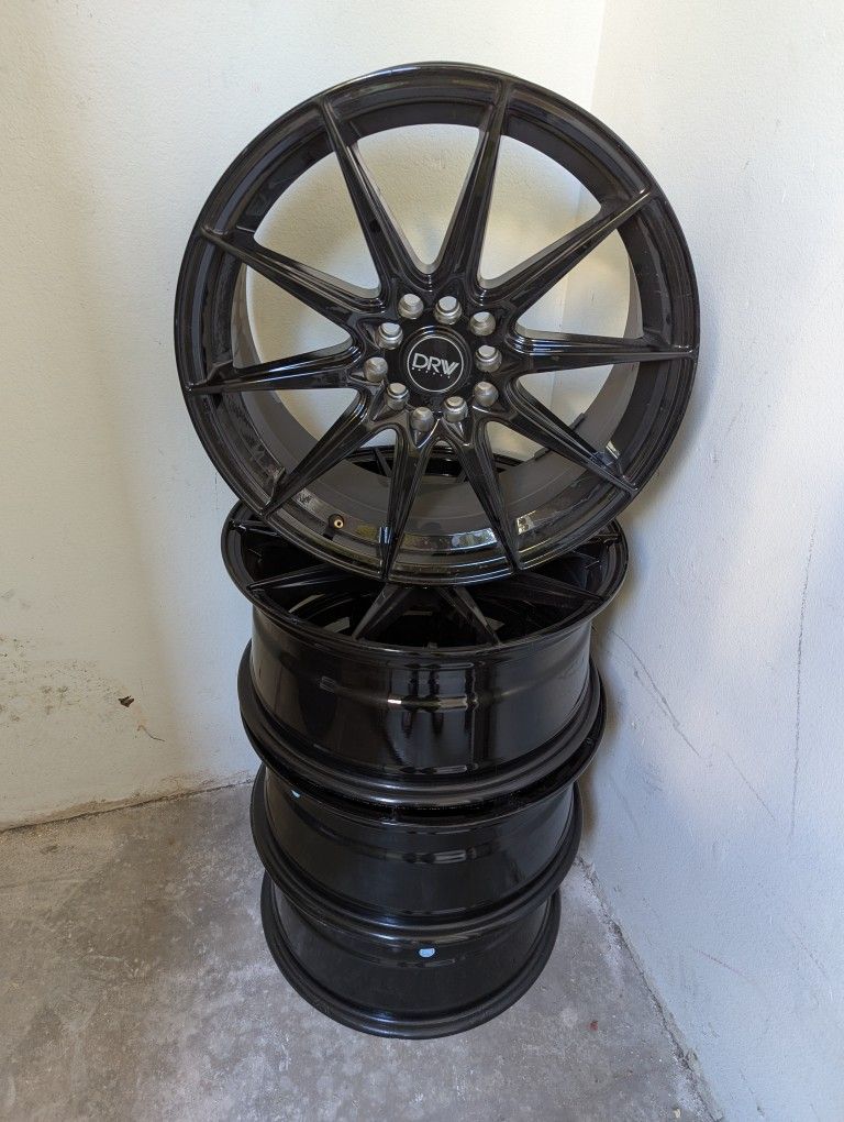 17" DRW Gloss Black Wheels