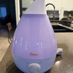 Crane Teardrop Style Humidifier
