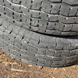 2 good use tires Westlake ST 235/80/16