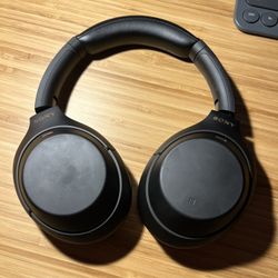 Sony WH-1000XM4 Headphones