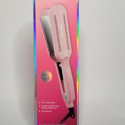 Juicy Couture Straightener Flat Iron