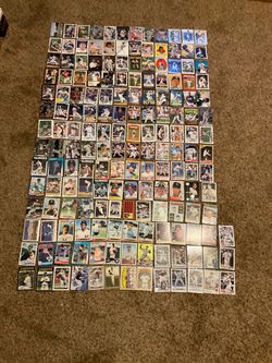 Huge New York Yankees baseball card lot vintage and modern, plenty of superstars and HOFers