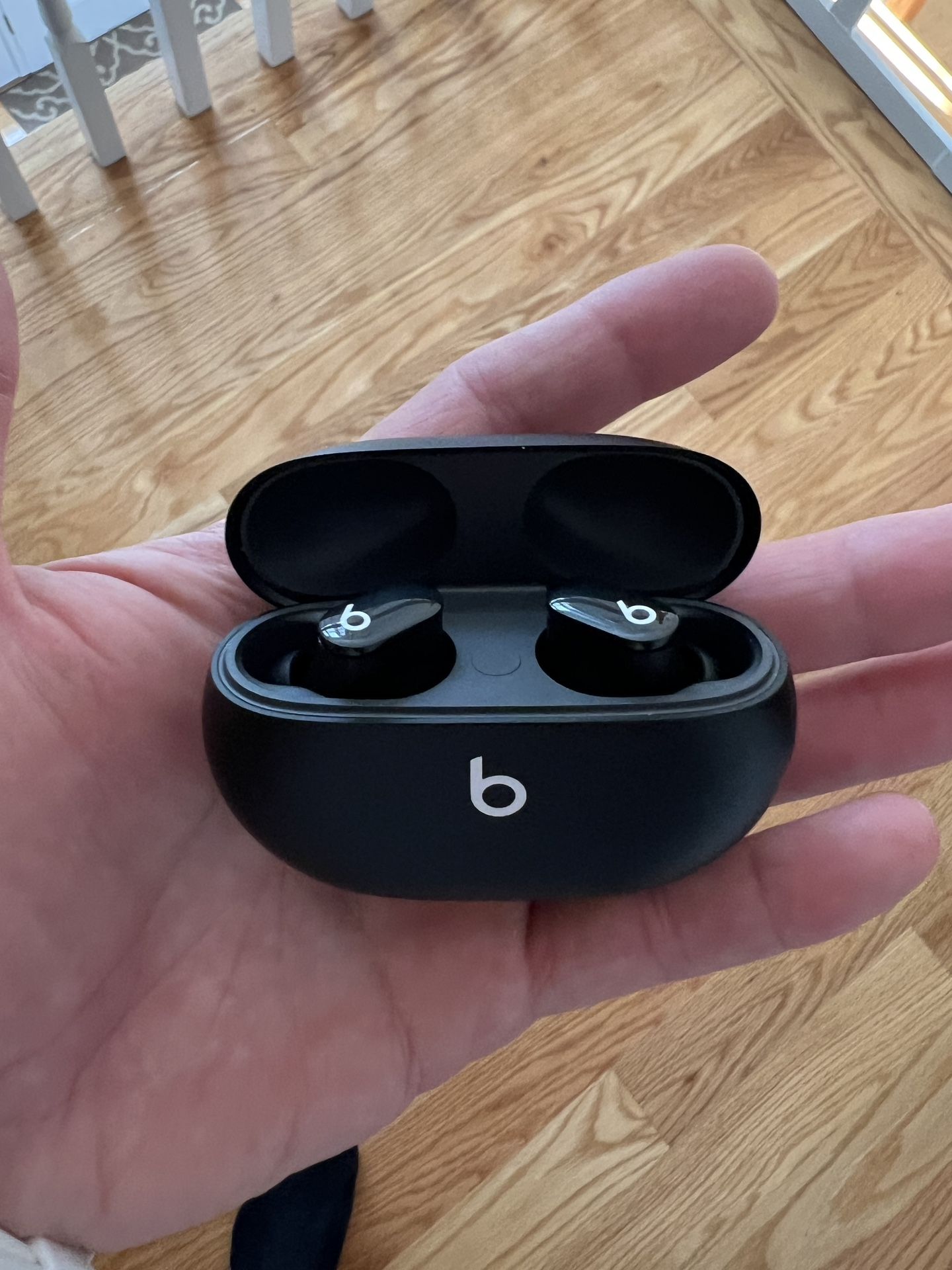 Beats By Dre Studio Buds