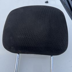 2012 Grand Caravan   Seat Head Rest