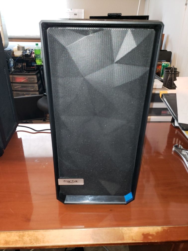 Fractal Design Meshify C Dark TG case