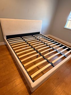 King bed with Mattress