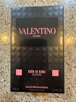 Men’s cologne Valentino born in Roma intense brand new Unopened
