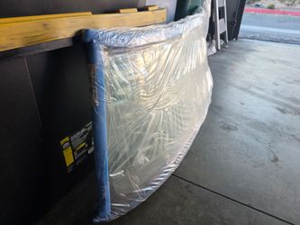 Toyota FJ Cruiser OEM Toyota Windshield