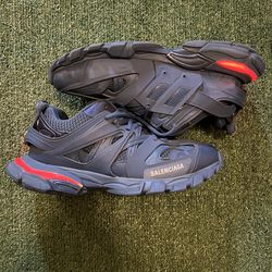 Balenciaga tracks