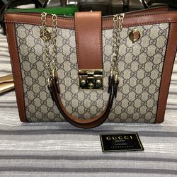 Gucci Supreme Padlock Medium