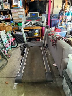 Epic 42MX treadmill