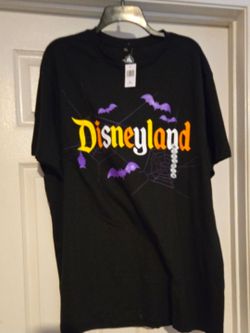 NWT Disneyland Seasonal Halloween T-Shirt with Tags