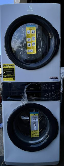LG - 5.0 Cu. Ft. High-Efficiency Stackable Smart Front Load Washer with Steam and TurboWash and 7.4 Cu. Ft. Stackable Smart Electric Dryer with Steam