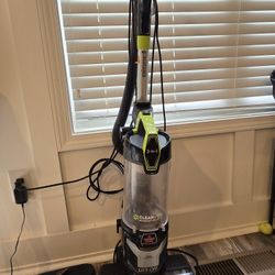 2 In 1 BISSELL Vacuum